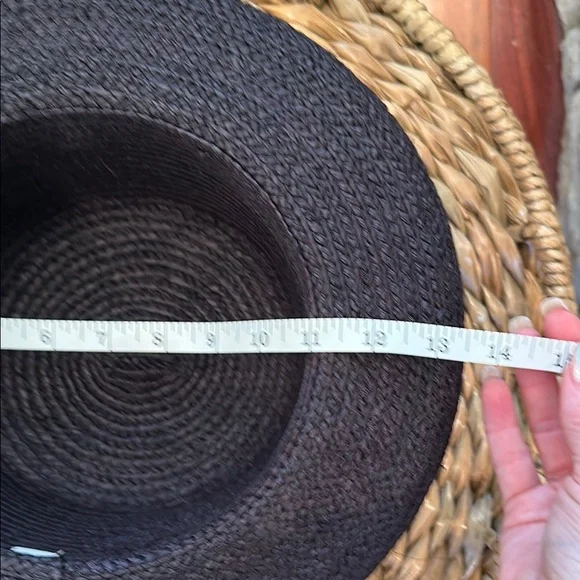 Elegant Black Straw Hat with Pink Ribbon and Floral Detail Perfect for Derby - Picture 10 of 10